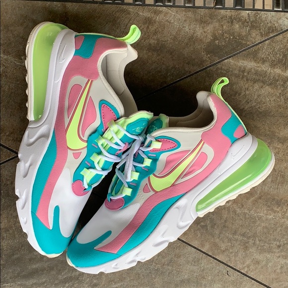 NIKE W AIR MAX 270 REACT white/barely volt - Picture 16 of 16